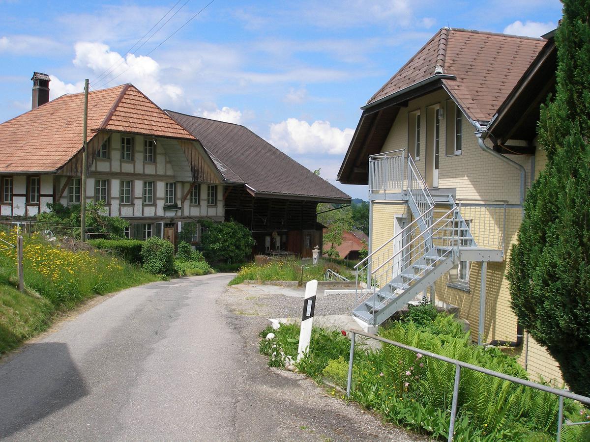 Gasthof Roessli Wyssachen Екстер'єр фото